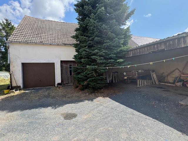 Scheune mit Garage