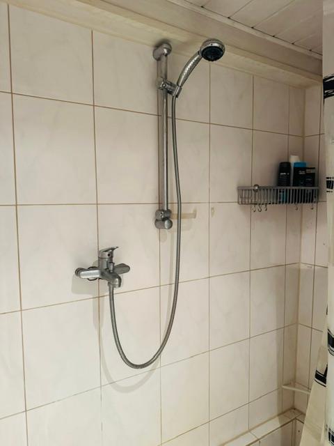 ...mit Dusche gibt es auch