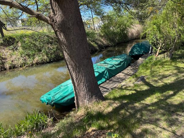 Paddeln nur 100 Meter entfernt