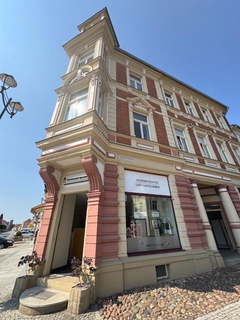 Eingang Versicherung