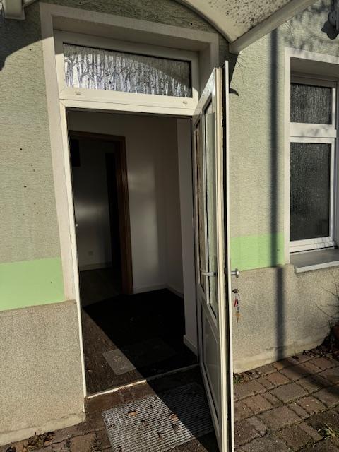 Eingang EG-WE straßenseitig