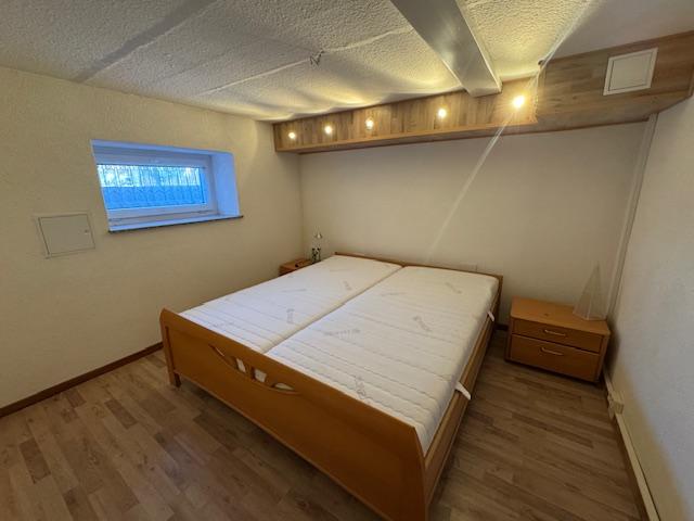 1. Untergeschosszimmer