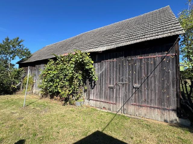 Großes Scheunengebäude