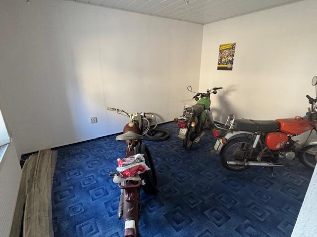 2. zur Zeit Mopedraum