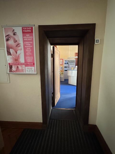 Eingang 1 zur Praxis