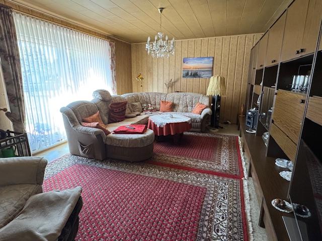 Aus Esszimmer zum Wohnraum