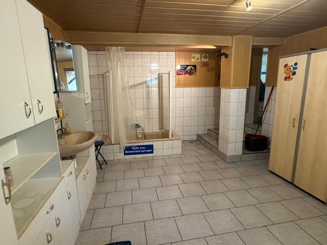 Dusch- und Wannenbad