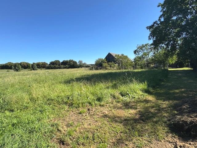 Grundstück hinter der Scheune