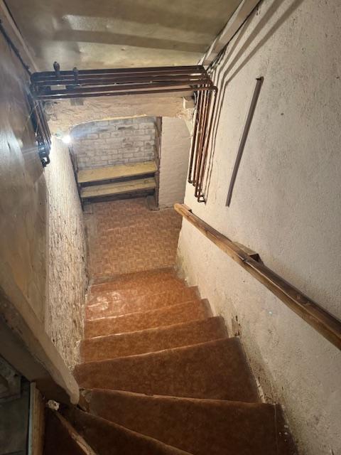 Über die Kellertreppe...